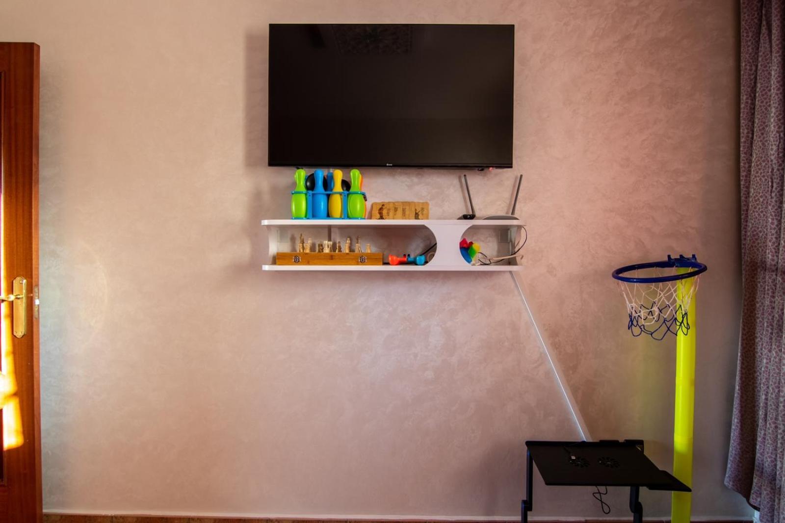 Prime Near With Pool, Amenities, Activities Deals Appartamento *
