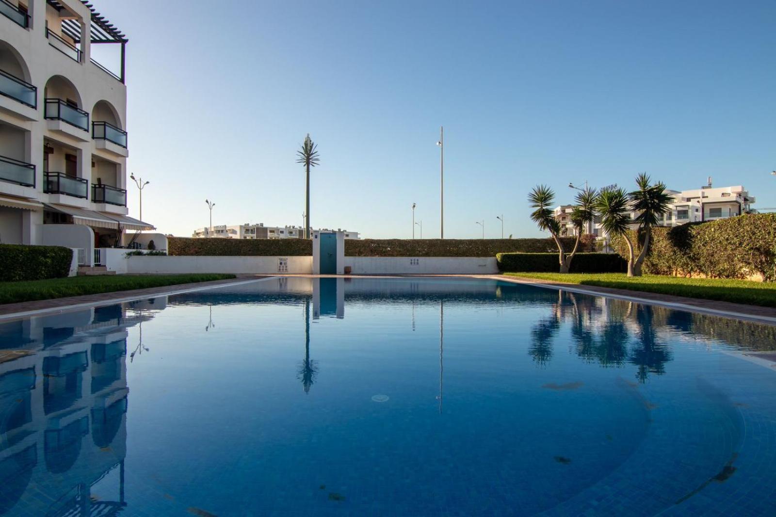 Prime Near With Pool, Amenities, Activities Deals Appartamento *